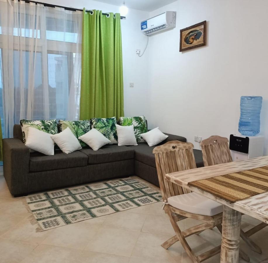 Havenhouse Kijani - 1 Bedroom Beach Apartment With Swimming Pool Малинди Экстерьер фото