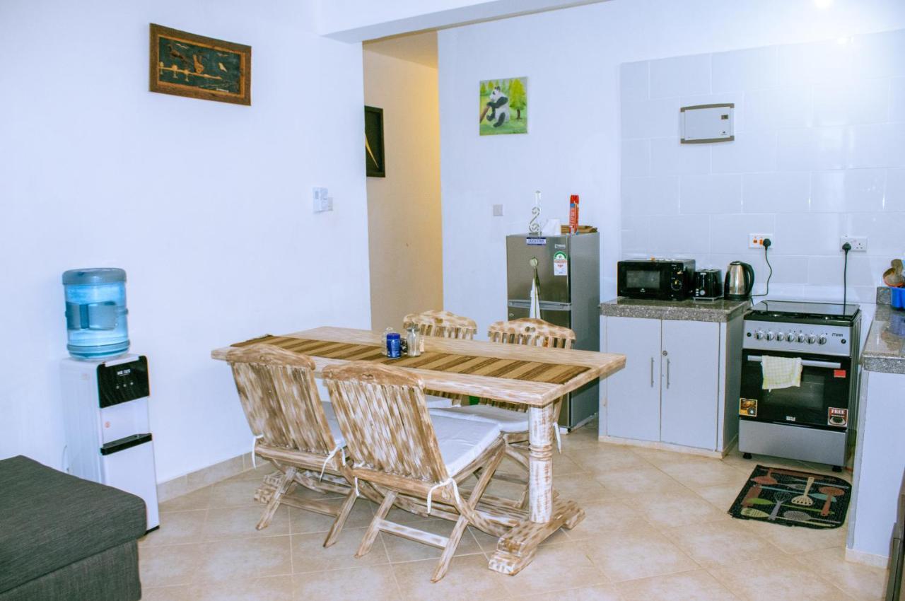 Havenhouse Kijani - 1 Bedroom Beach Apartment With Swimming Pool Малинди Экстерьер фото